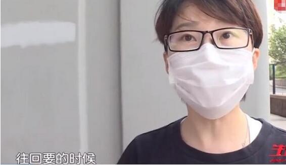 女子交行信用卡还款被重复扣费两次？退还一拖再拖