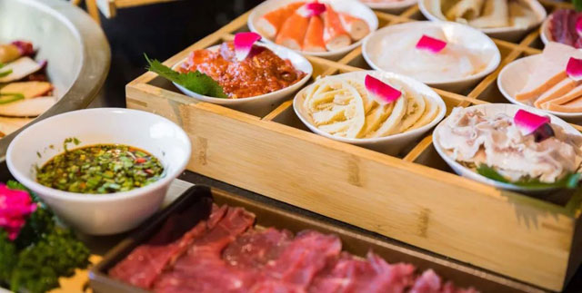 广州农商银行信用卡周周吃饭享5折，摩打食堂、九龙冰室等40+餐厅